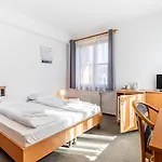 Hotel Gavurky 3*