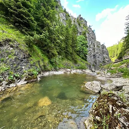 Garni Gavurky Szálloda Terhely