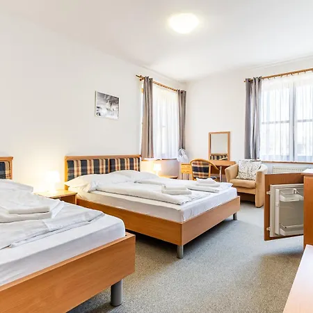 Hotel Garni Gavurky 3*