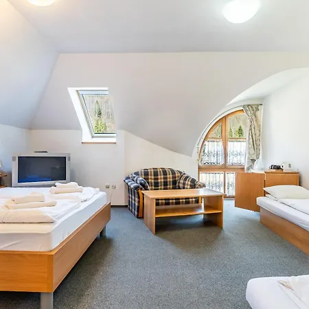 Garni Gavurky 3* Terhely