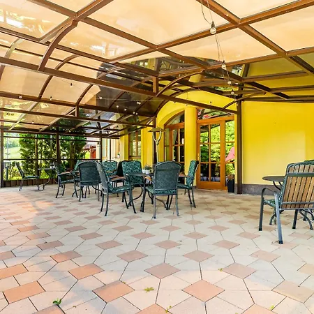 Garni Gavurky Hotel